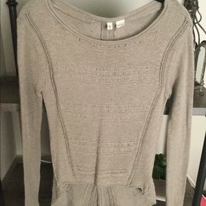Women’s Sweater